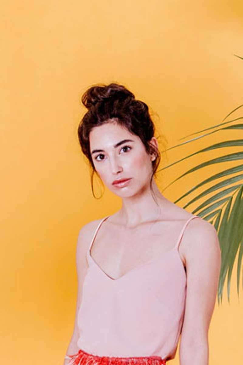 top de fiesta estilo lencero en crepe rosa palo para invitadas a boda, bautizo, comunion, graduacion, salir, verano de apparentia