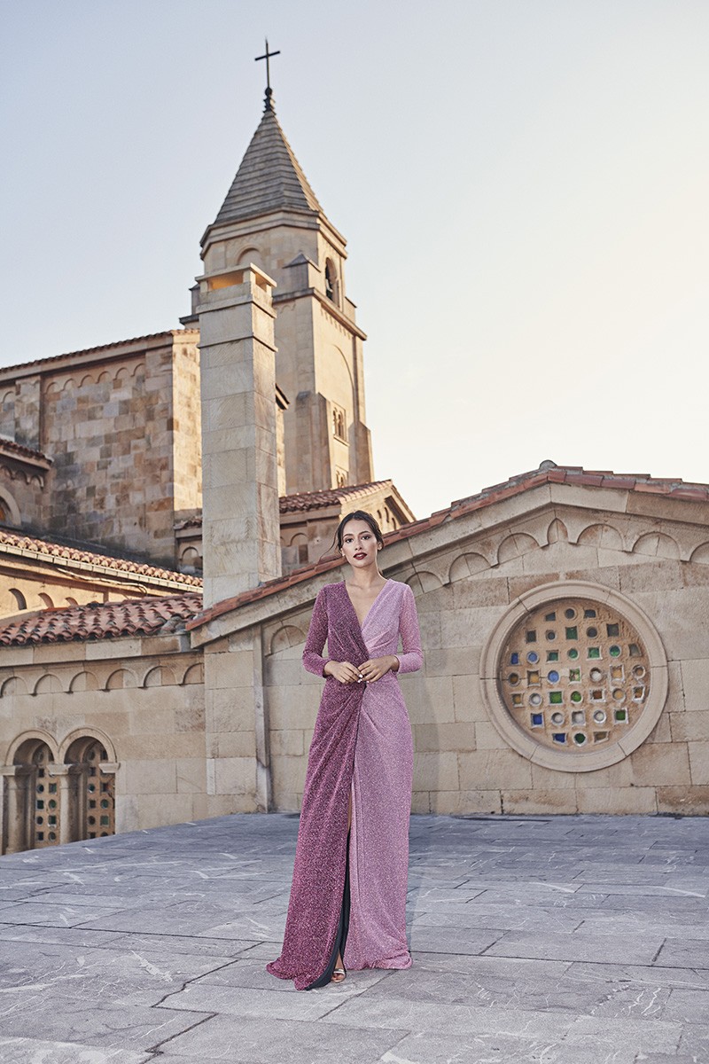 vestido de fiesta drapeado en tonos rosas de punto escote pico para invitadas boda fiesta nochevieja