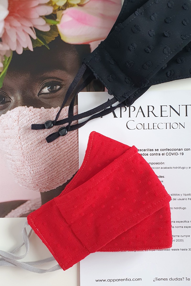 comprar online Pack 2 mascarillas de mujer de plumetti rojo y negro homologadas covid 19 lavables y reutilizables