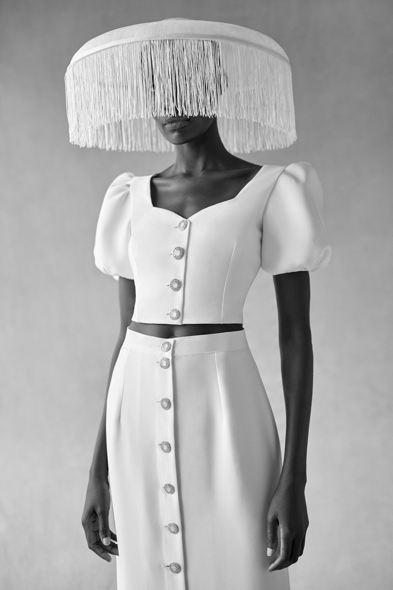 comprar conjunto para novia civil top corto joya y falda midi con botones para boda civil, evento bautizo o comunion