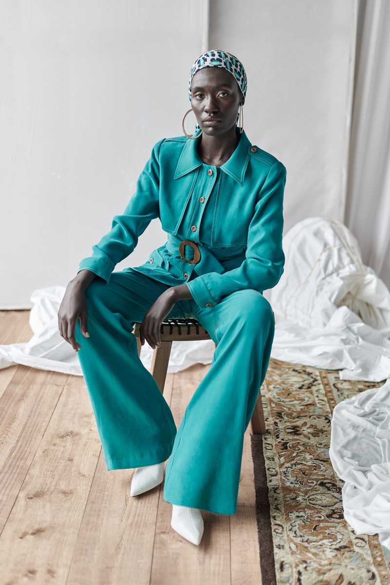 comprar online traje de chaqueta sahariana y pantalon color verde agua para evento de apparentia