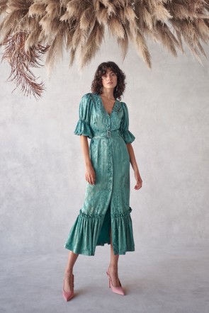 vestido midi abotonado con falda con volantes verde agua tornasolado