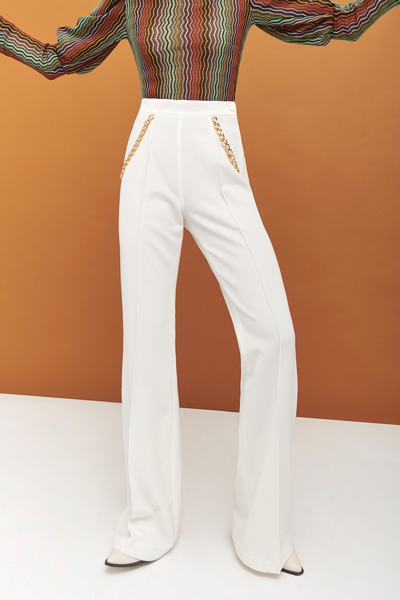 Pantalón palazzo blanco con cadena comprar online