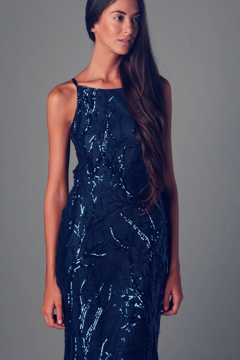 vestido de lentejuelas largo de corte sirena en color azul de q2 en apparentia