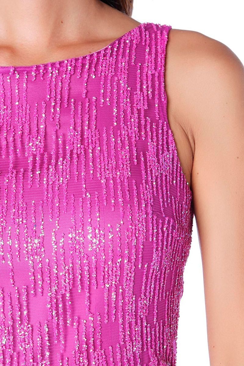 comprar vestido fucsia largo para fiestas eventos y ocasiones especiales ajustado con efecto brillo con escote en la espalda de q2 en apparentia