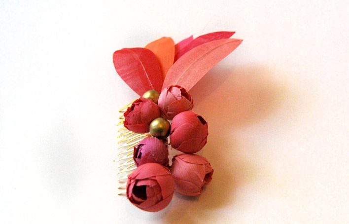 comprar online tocado para boda bautizo evento con flores y hojas en tonos rosa y coral de taneke en apparentia