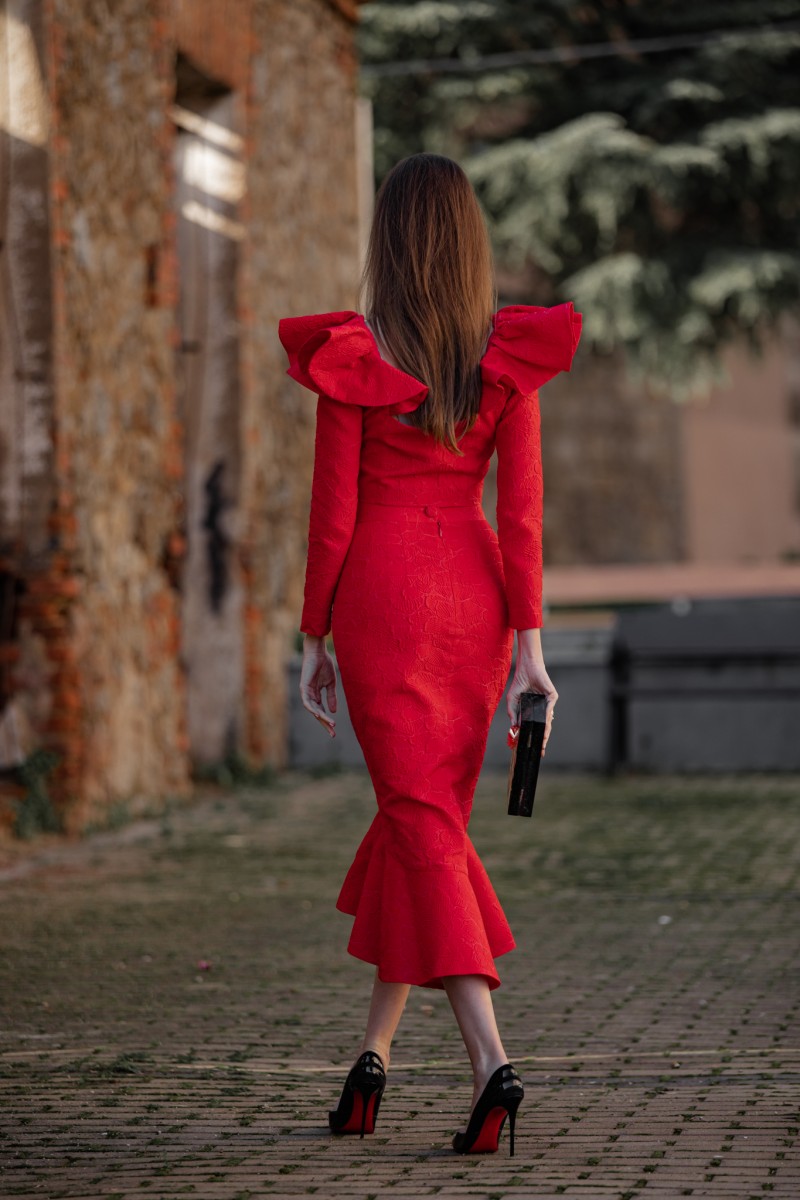 invitada perfecta conjunto comprar falda y top con volantes brocado rojo para invitadas a boda de dia, graduacion, evento, comunion
