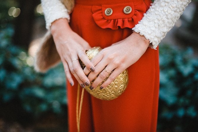 pantalon palazzo teja con botones de apparentia para invitadas otoño 2019