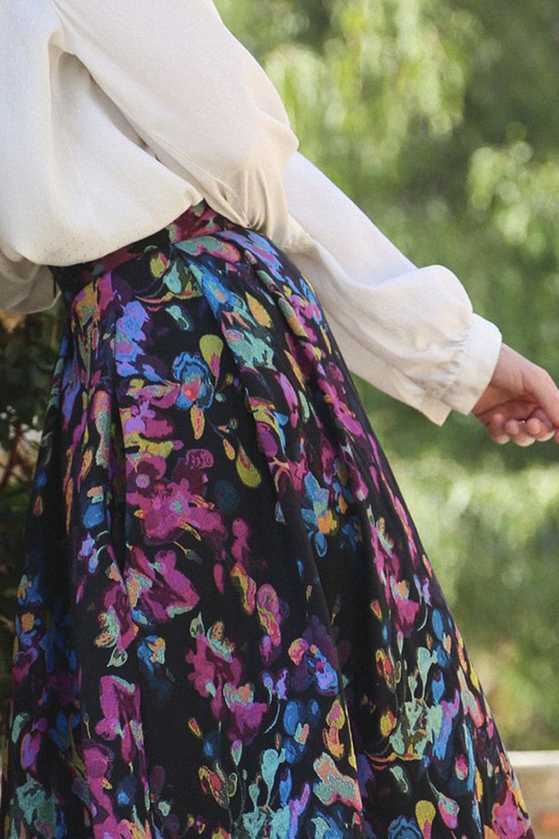 falda de fiesta midi de vuelo de otoño invierno con talle en la cintura y estampado de flores azul verde fucsia negro para bodas fiestas eventos coctel bautizo comunion nochevieja de apparentia