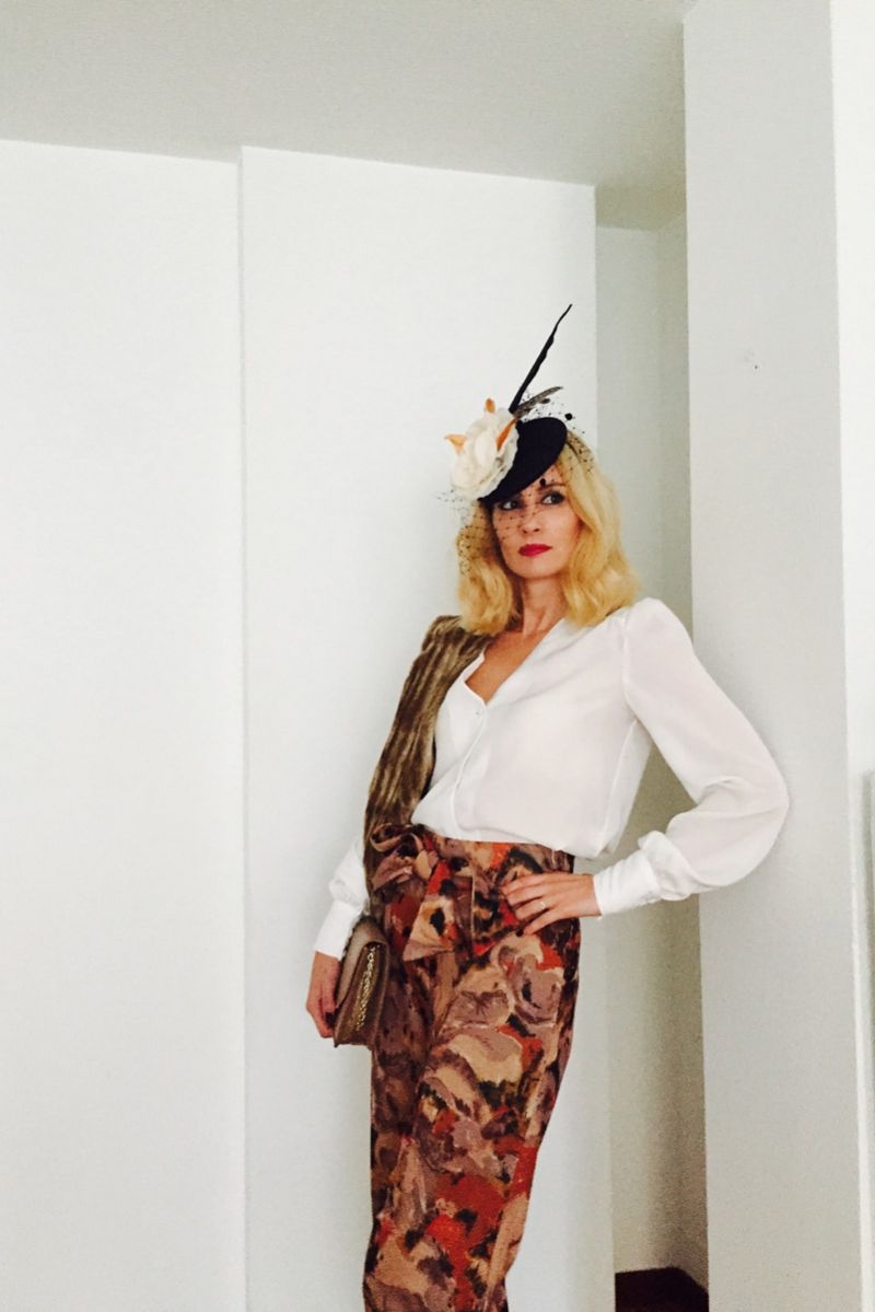 pantalon de fiesta con estampado flores para bodas eventos fiestas coctel de otoño invierno de bouret en apparentia