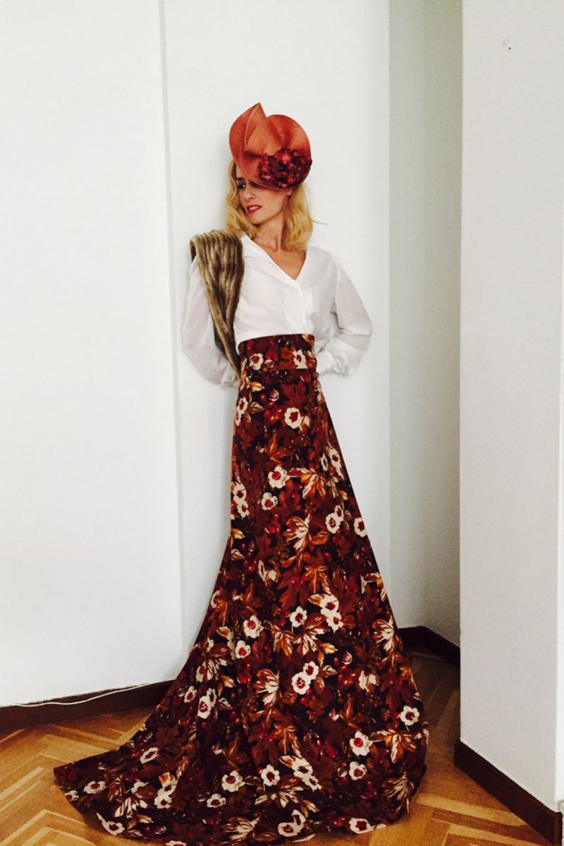 falda larga de flores para fiestas eventos coctel de otoño invierno de bouret en apparentia