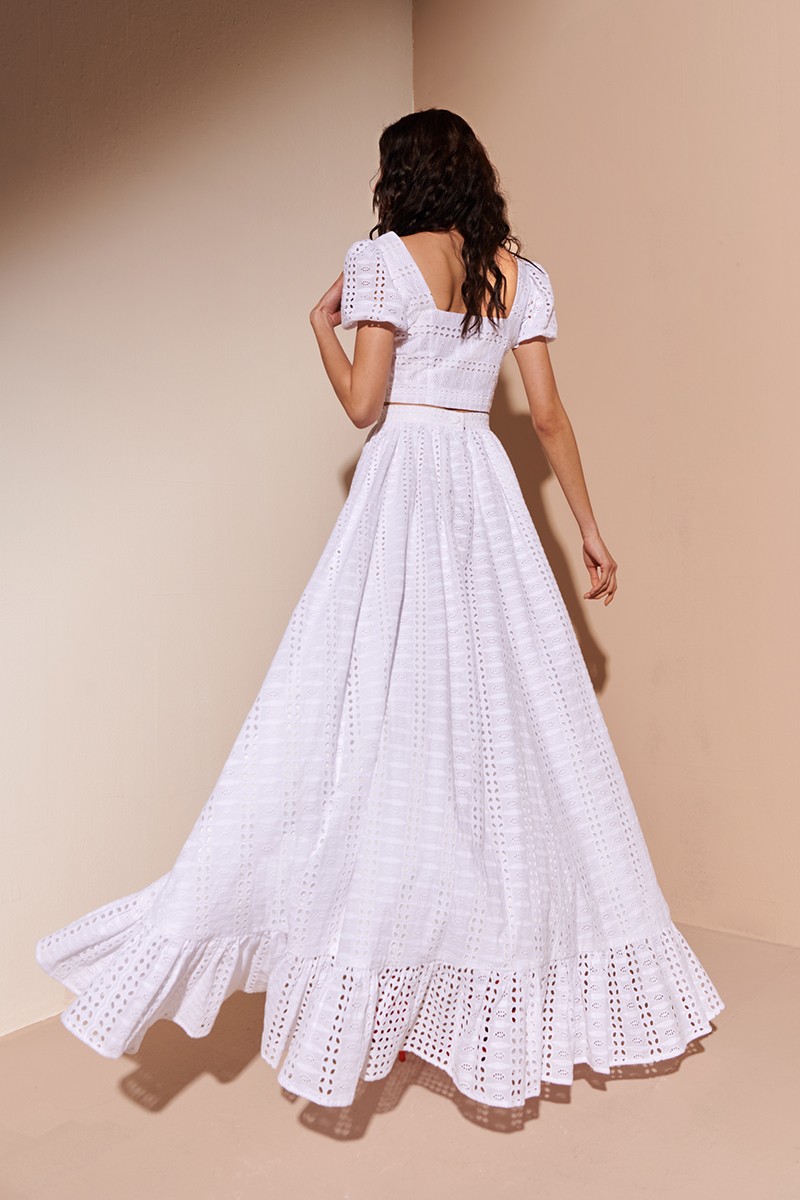 Comprar conjunto de top abullonado  y falda larga troquelada blanco conjunto ibicenco para boda verano