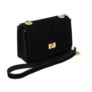 bolso de ante negro de colgar con cadena dorada de fiesta boda evento coctel de stella rittwagen en apparentia