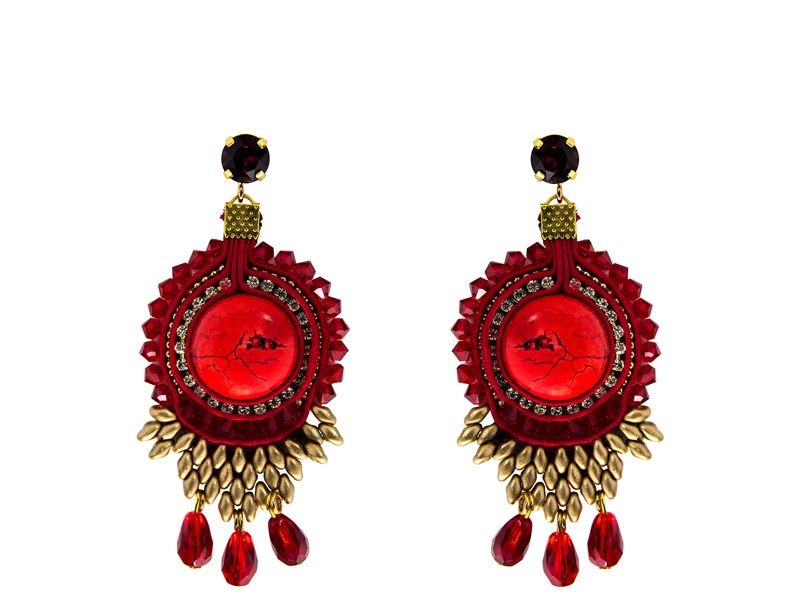 pendientes rojos largos de cristales swarovski pedreria y cristal checo para fiestas eventos bodas de legorburu en apparentia