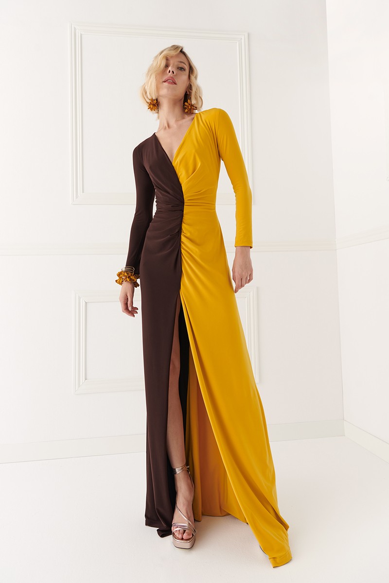 vestido largo drapeado bicolor marron y mostaza otoño invierno online