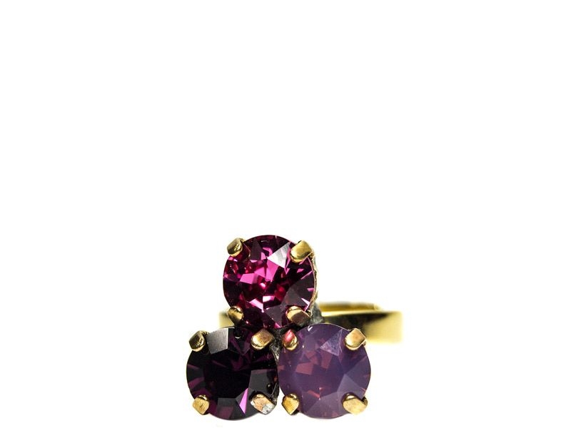 anillo de cristales de swarovski de legorburu en apparentia