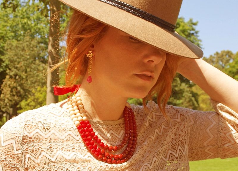 collar de cristal checo marsala de legorburu en apparentia