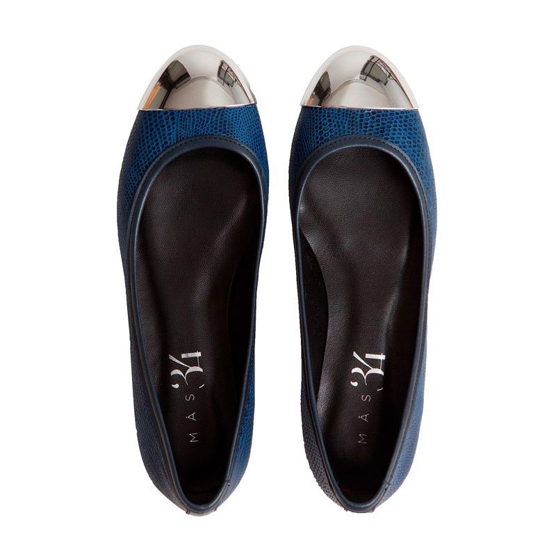 bailarinas azules animal print con puntera plateada de mas34 en apparentia