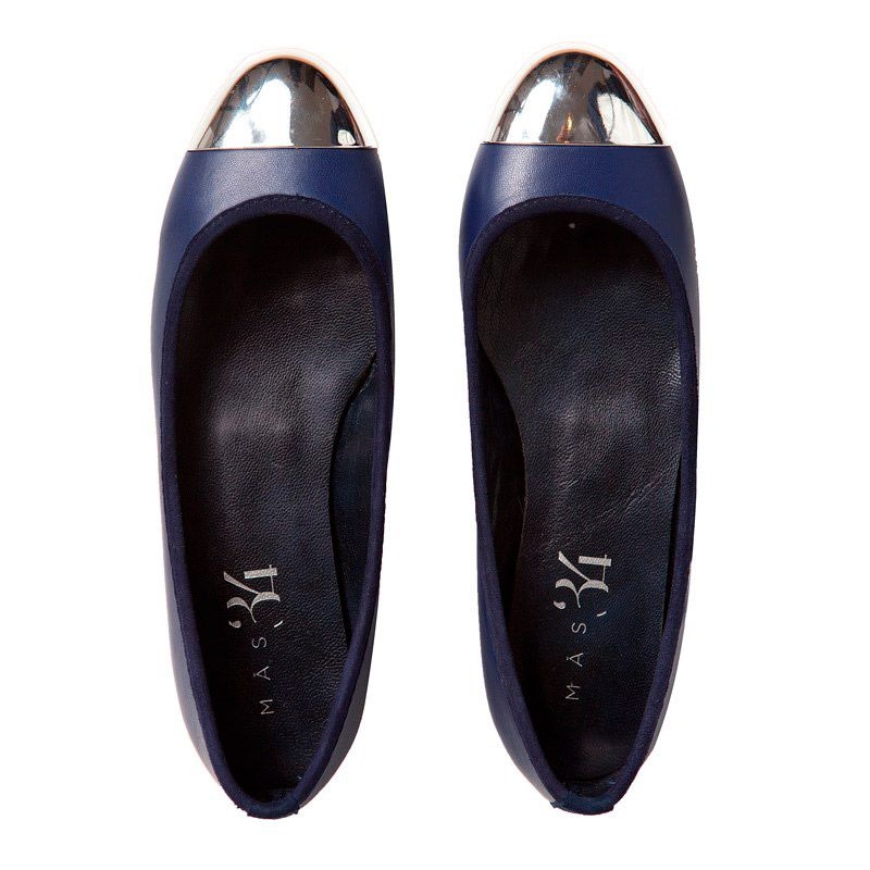 bailarinas azules con puntera dorada de mas34 en apparentia