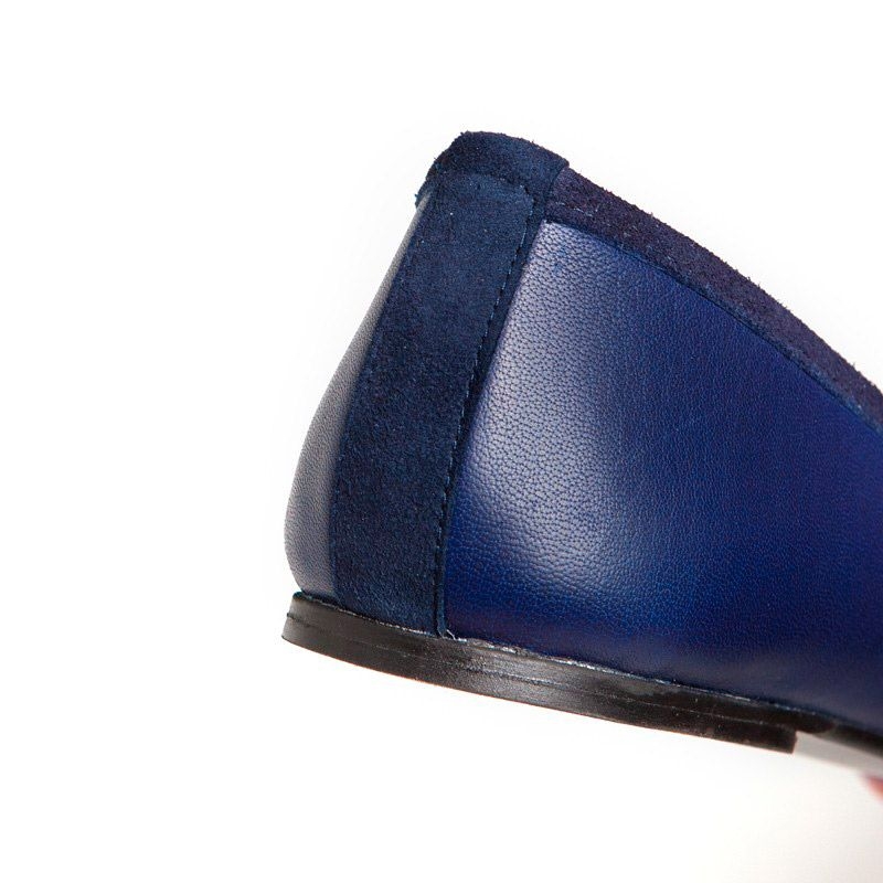 bailarinas azules con puntera dorada de mas34 en apparentia