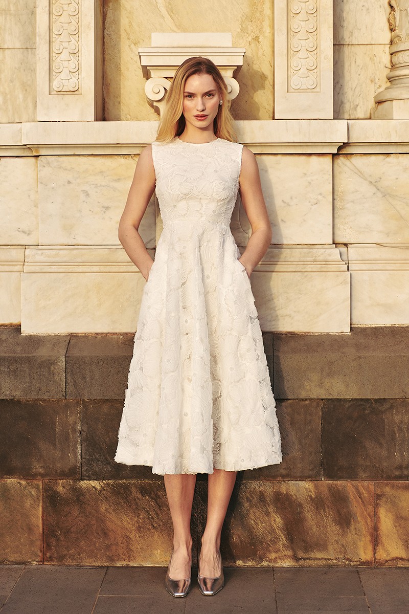 vestido midi de tul flores blanco con falda vuelo para novias online, mama de comunion o bautizo, shoponline