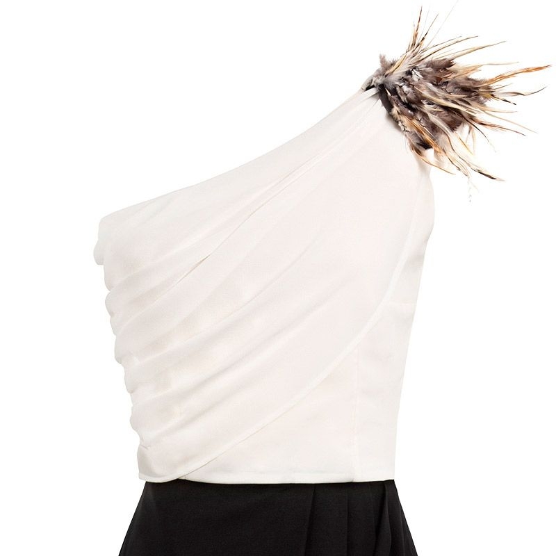 vestido asimetrico blanco y negro de fiesta largo de otono invierno para bodas eventos de arimoka en apparentia