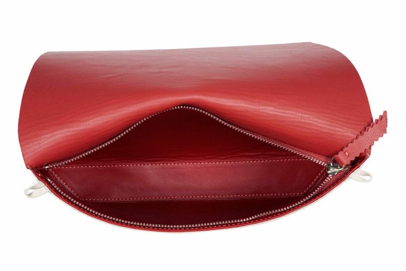 cartera de mano de piel negro y blanco plano de lacambra en apparentia