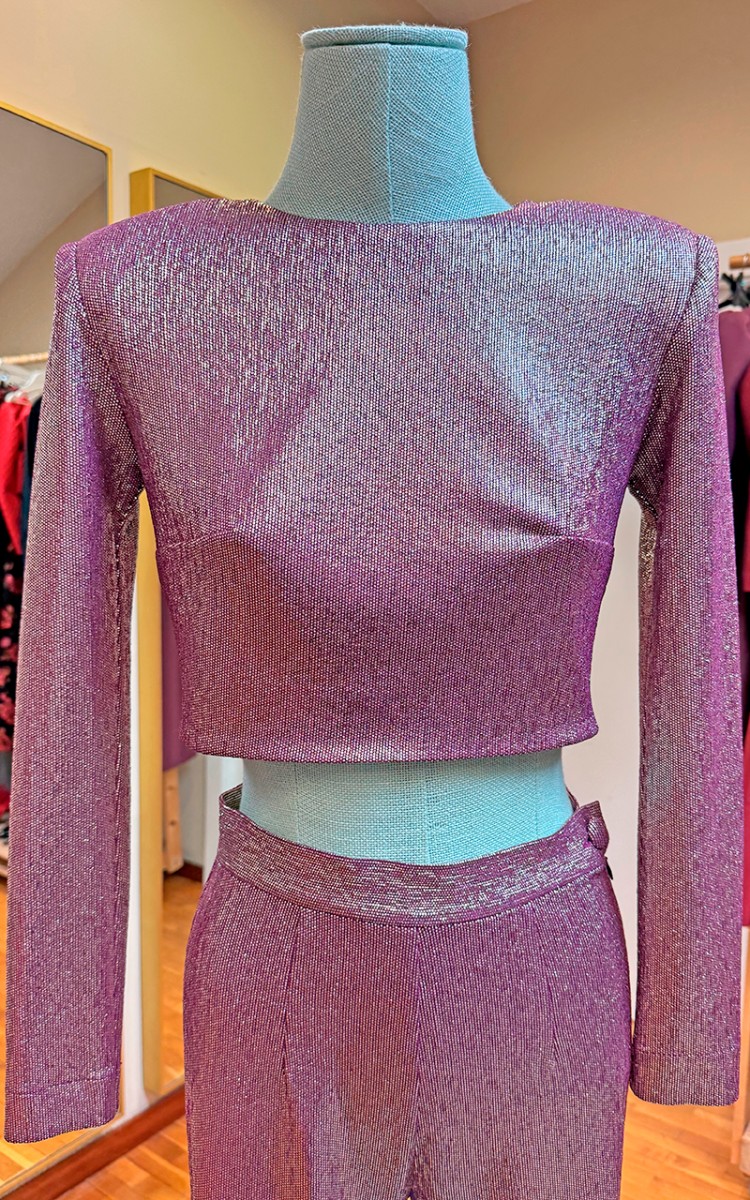 top corto de manga larga con hombreras y cremallera trasera dorada de punto morado para fiestas de invierno, navidad o nochvieja
