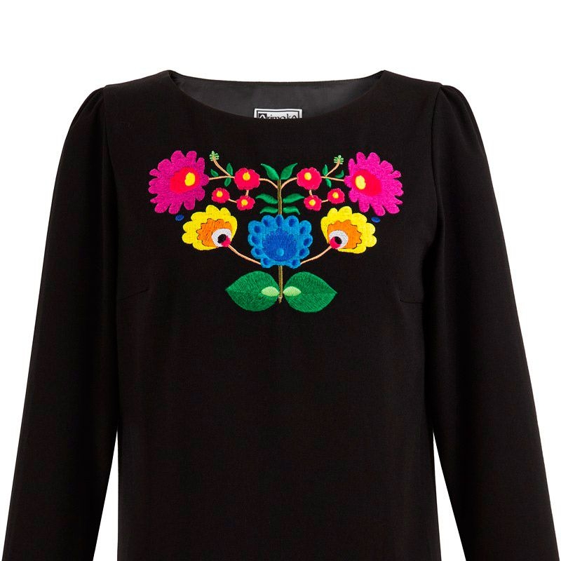 vestido negro de manga larga con flores bordadas de otono invierno para eventos fiestas oficina ocasiones especiales de arimoka en apparentia