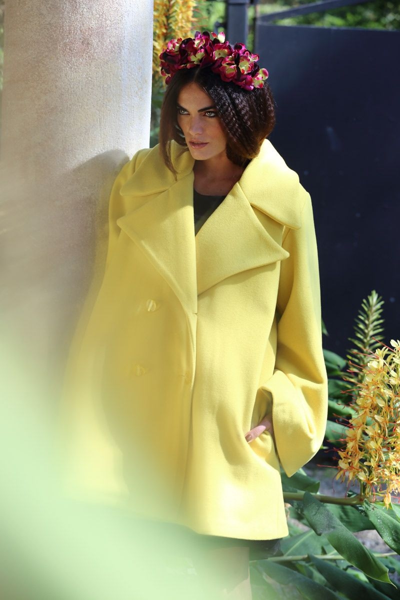 tocado diadema de flores granate para bodas eventos fiestas de apparentia