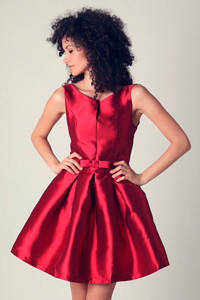 vestido rojo de vuelo con lazo para fiestas eventos nochevieja de q2 en apparentia