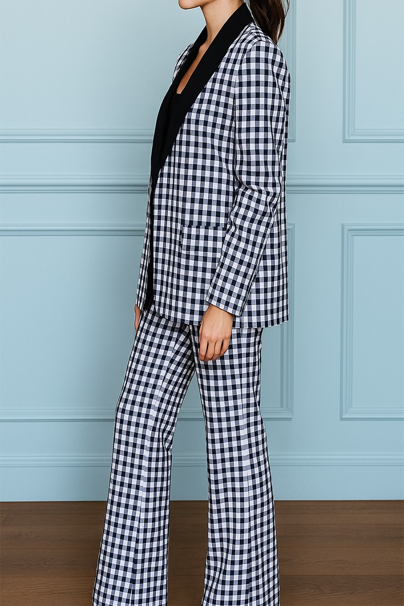 traje de vestir de blazer y pantalon de cuadro vichy blanco y negro para invitada evento, boda, trabajo