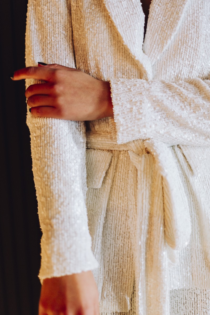 traje blanco de novia de chaqueta y pantalon de lentejuelas para boda íntima, segundo vestido de novia, preboda, evento de trabajo, fiesta