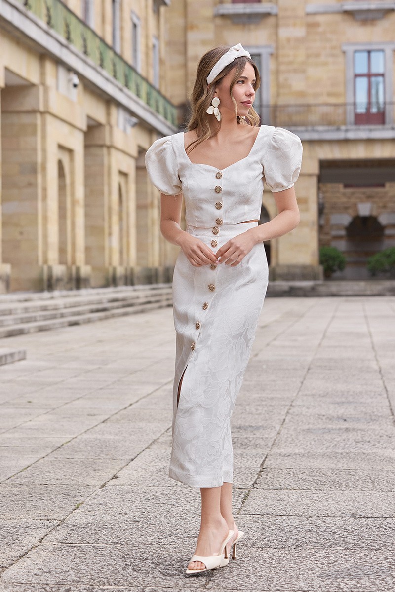 Top de fiesta con mangas abullonadas y botones joya en tejido brocado aguamarina ideal para invitadas boda de dia, o mama de  comunion o bautizo