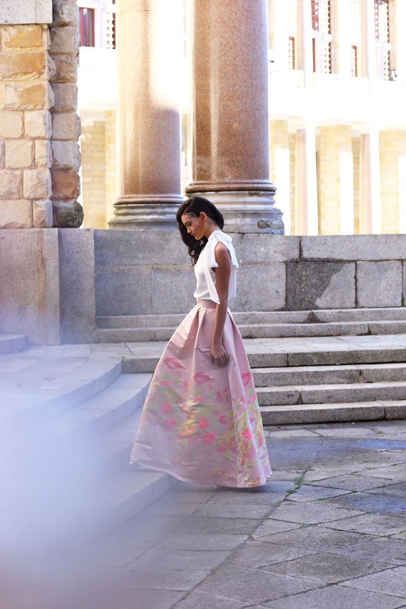 falda larga abullonada de invitada rosa de flores de boda fiesta evento coctel bautizo comunion de apparentia