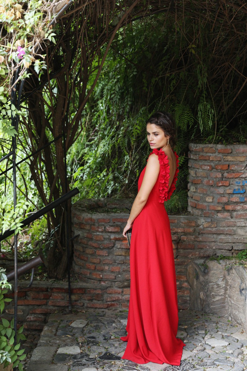 comprar online vestido largo rojo con escote en la espalda de fiesta boda evento coctel graduacion de apparentia collection para invitadas