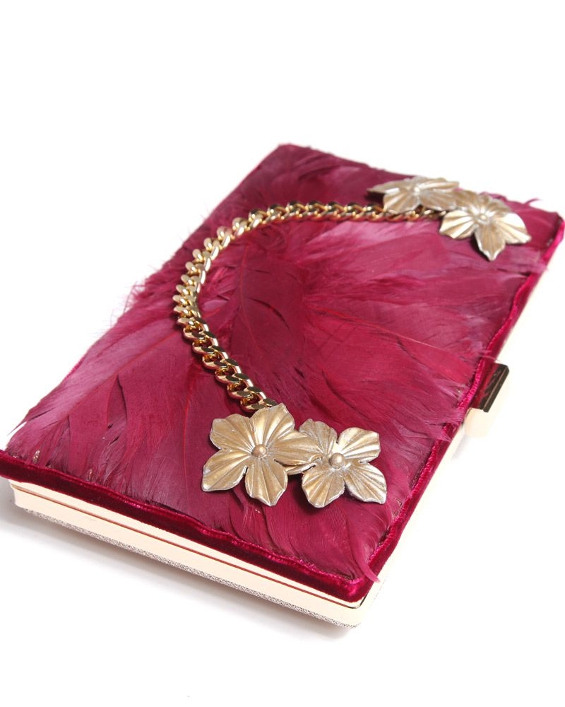 clutch dorado con plumas de fiesta boda evento coctel bautizo comunion graduacion de apparentia