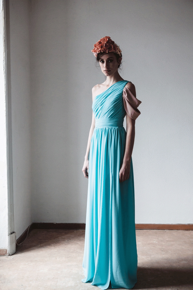 vestido azul aguamarina vaporoso de estilo griego para boda fiesta evento coctel bautizo comunion graduacion de bouret en apparentia