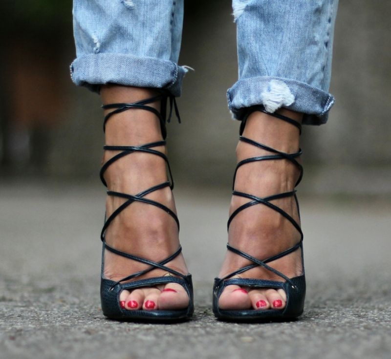 SANDALIA GH AZUL ATRAS