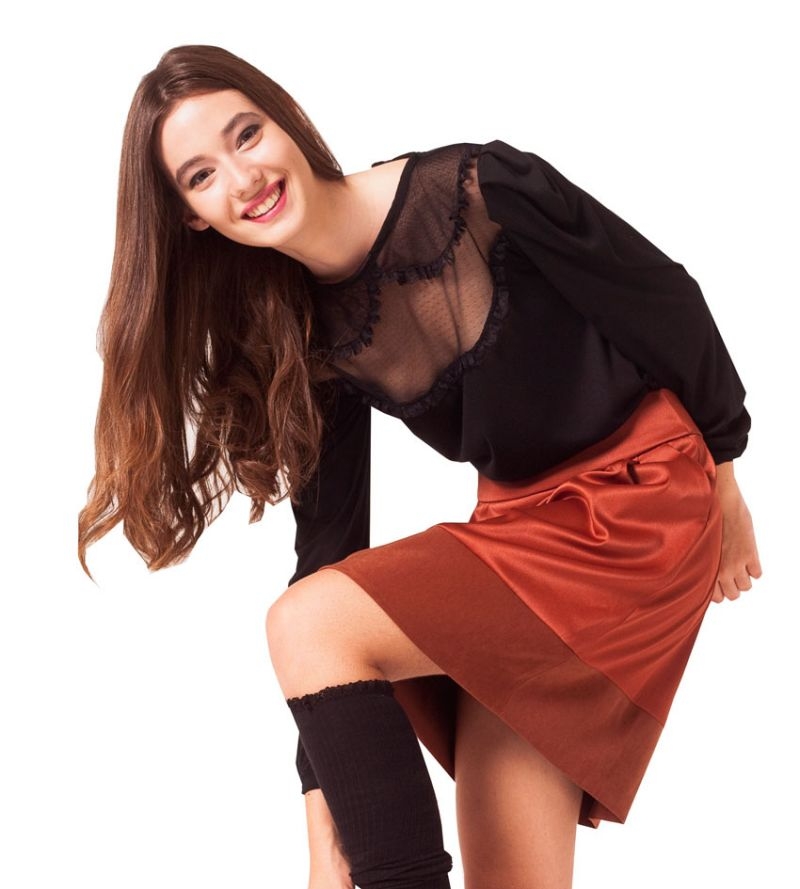 Blusa Tul y Encaje negra